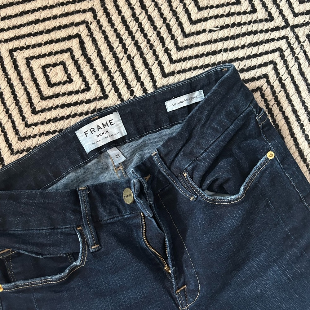 Frame Le Crop Mini Boot Side Split Jeans Size 25 - image 3